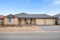 63 Wallace Drive, Craigmore