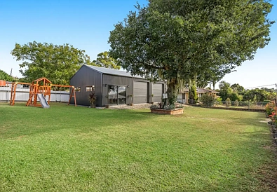 Warwick 3Moenga SO MUCH RENOVATION and IMPROVEMENT MADE, SECURE, COMFORTABLE, A TRUE HOME
