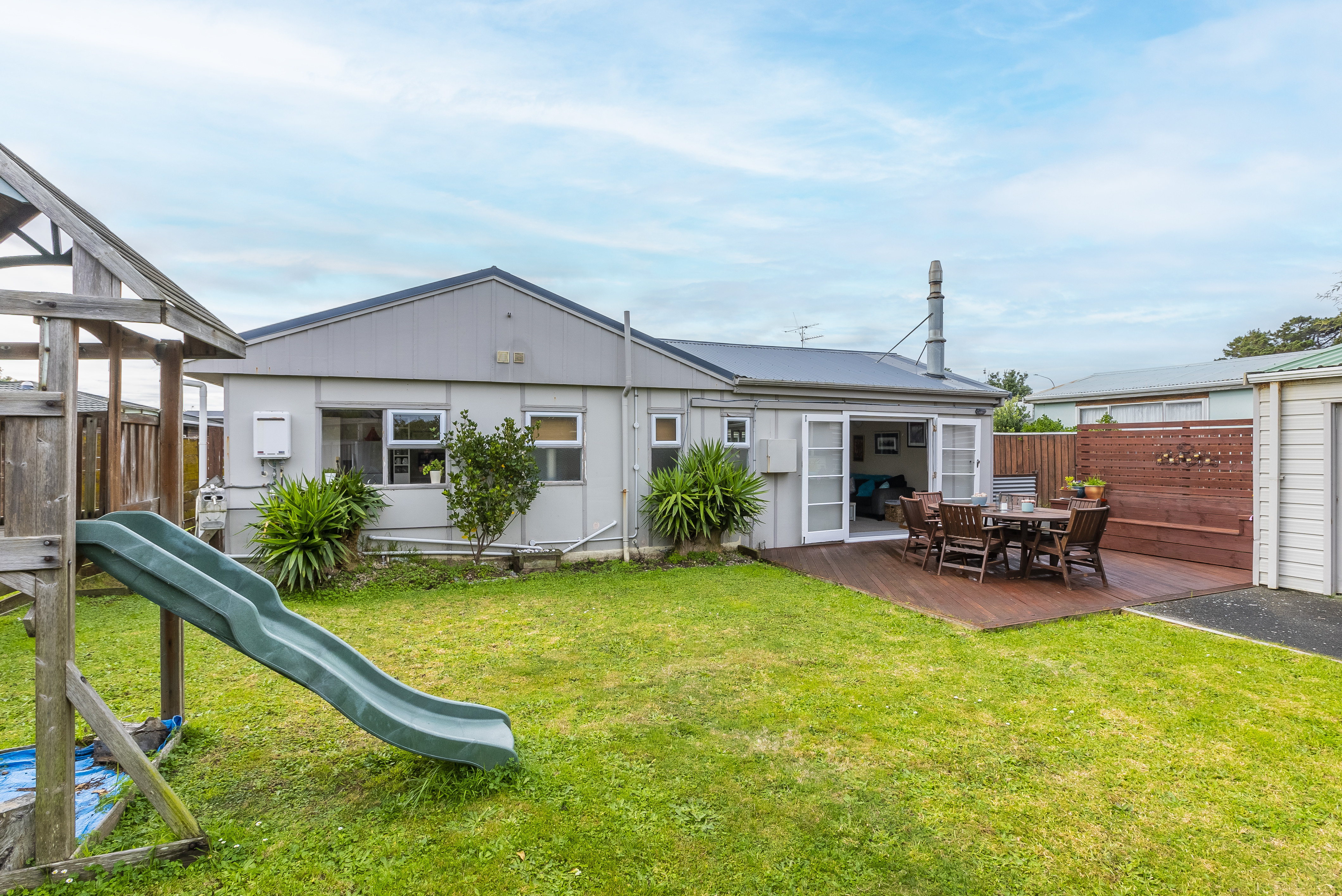 5 Watson Drive, Paraparaumu Beach, Kapiti Coast, 2 कमरे, 1 बाथरूम, House