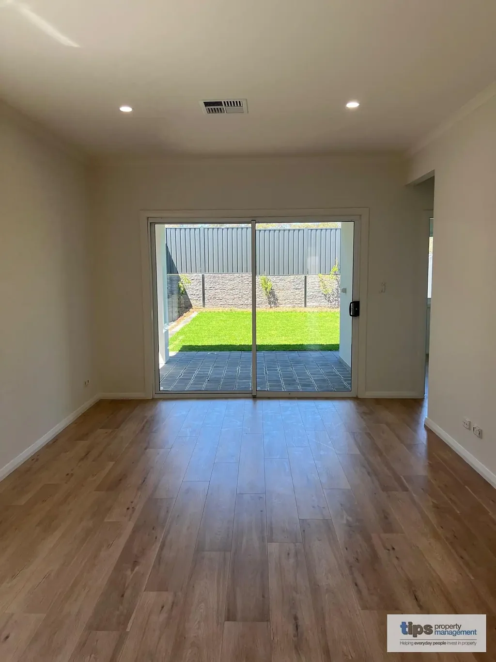 6-MONTH LEASE for 3 Bedroom Home in a Great location!