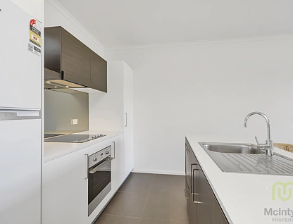 207/142 Anketell Street, Greenway, Tuggeranong District, 1 habitaciones, 1 baños, Apartment