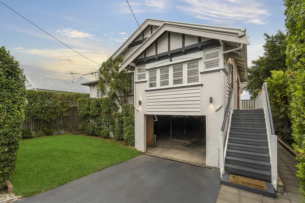 92 Adelaide Street, Clayfield, QLD 4011