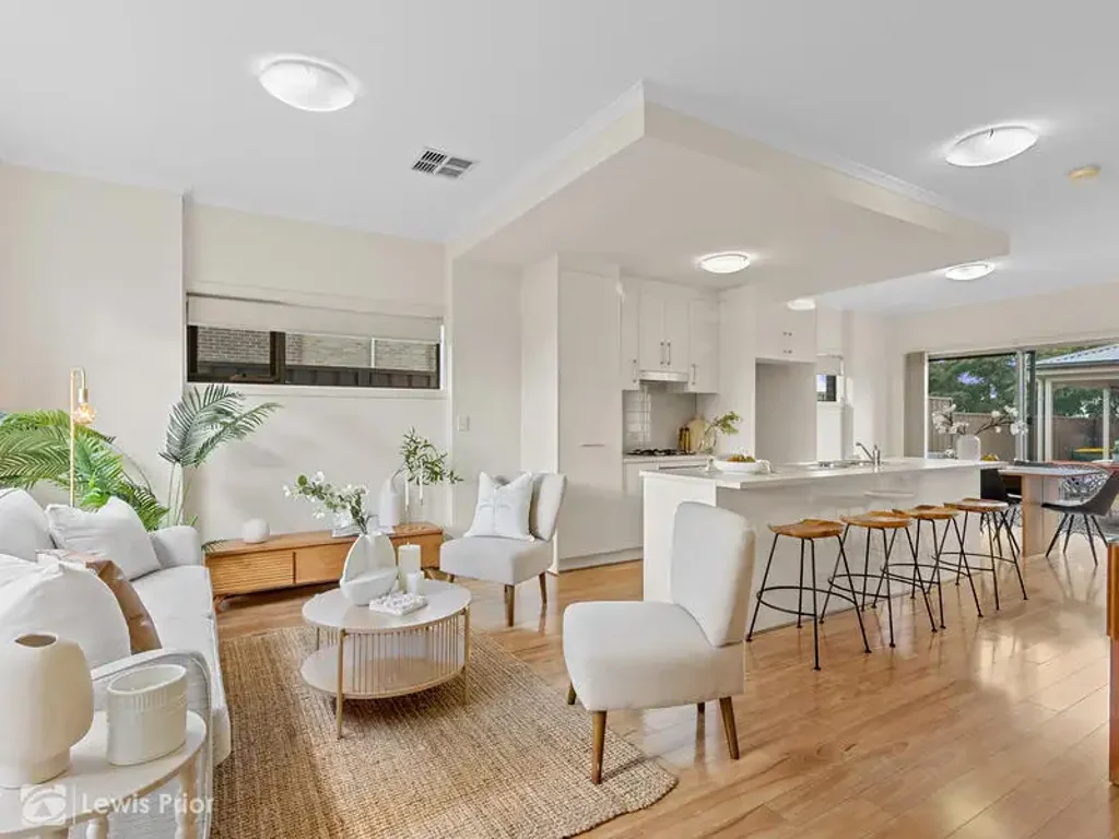 Gilles Plains 3房  Light, Bright & Effortless Living