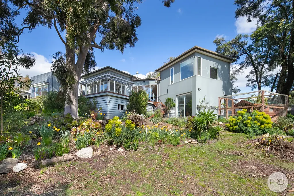 Creswick 5房  Stunning Elevated Home within the RACV Resort