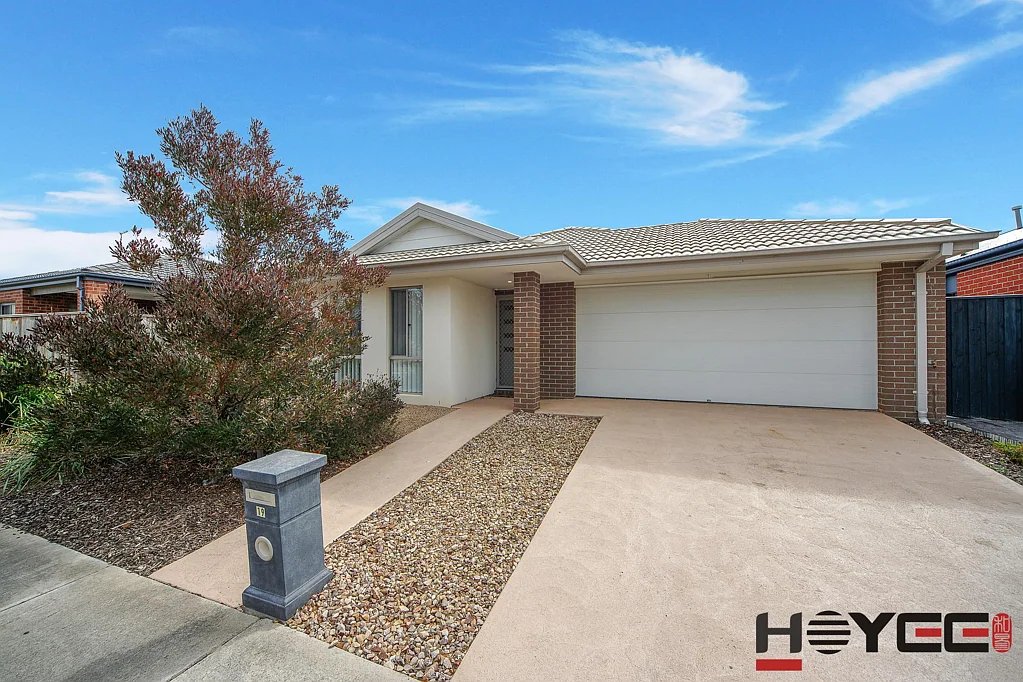 19 Kittyhawk Road, Point Cook, VIC 3030
