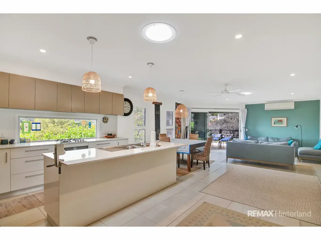 Maleny 4房  The Quiet Side of Walking-Distance Maleny