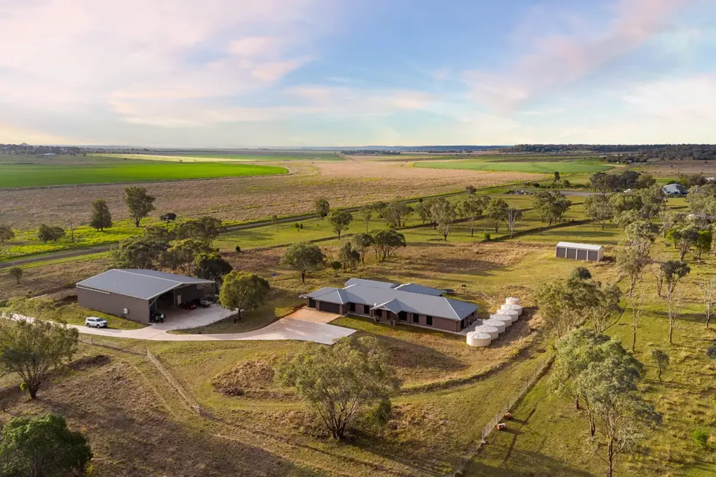 Linthorpe Executive Rural Lifestyle On The Doorstep Of Toowoomba