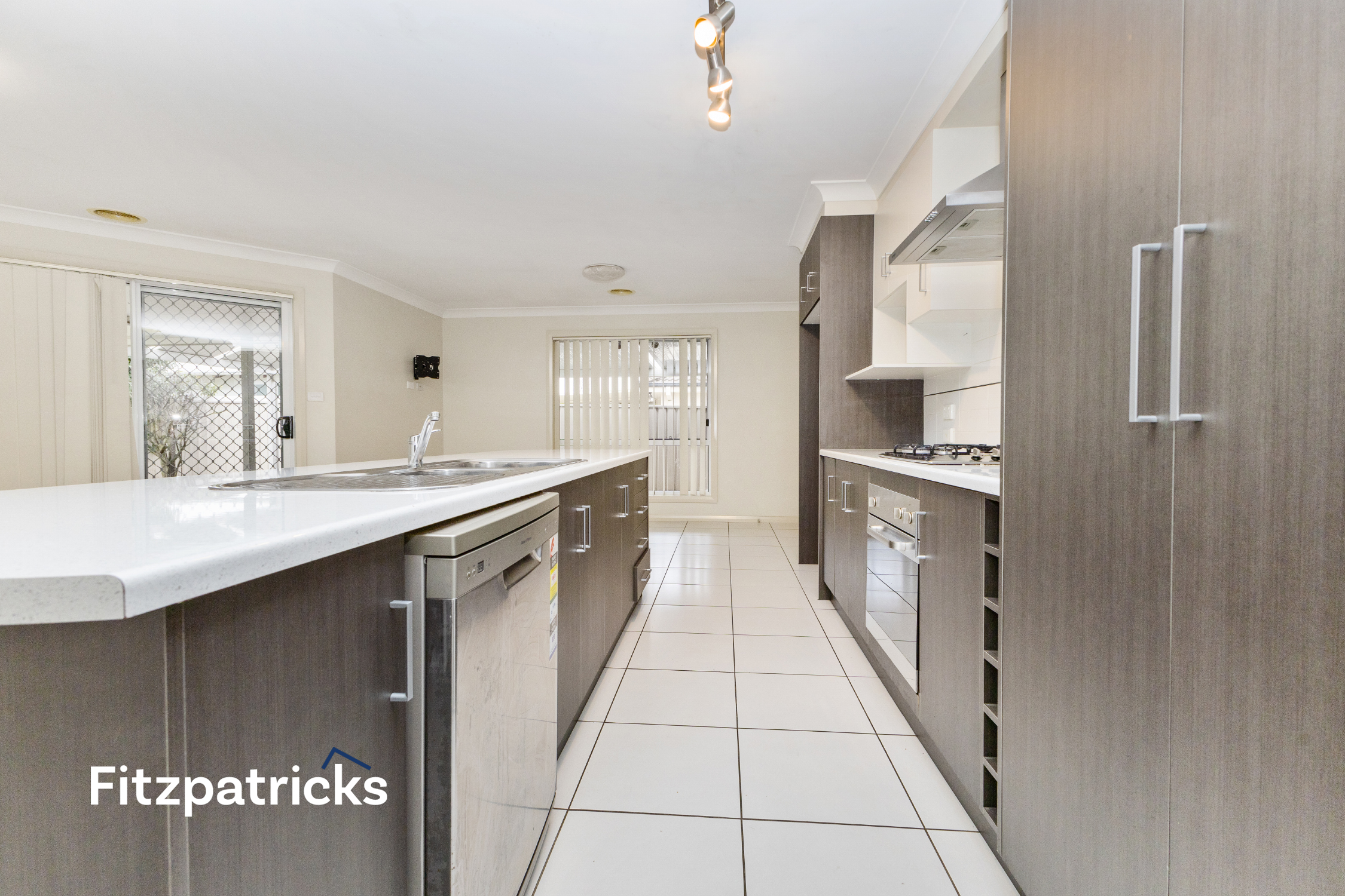 20 BARRIMA DR, GLENFIELD PARK NSW 2650, 0 habitaciones, 0 baños, House