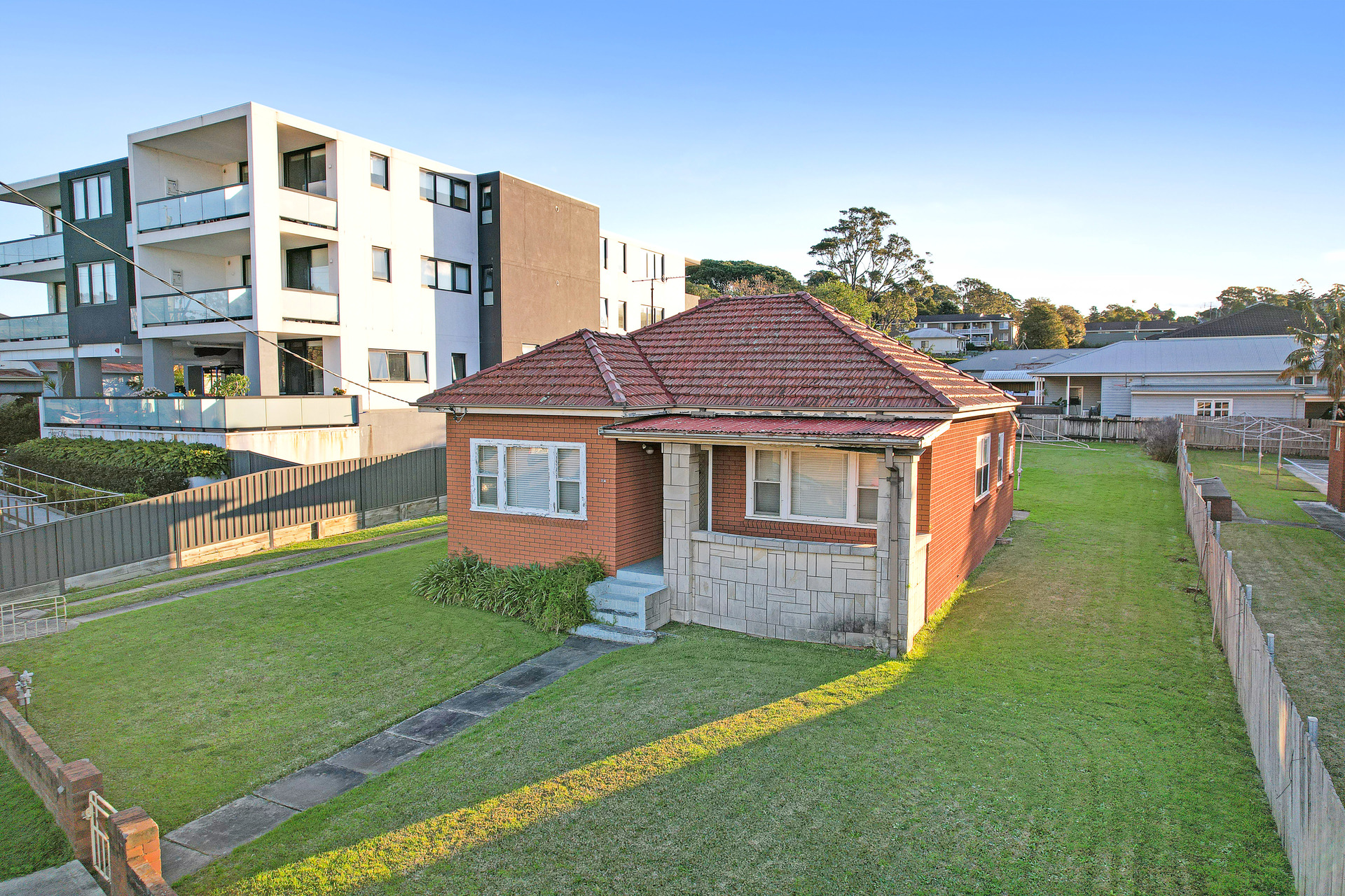 114 GLADSTONE AV, CONISTON NSW 2500, 0 habitaciones, 0 baños, House