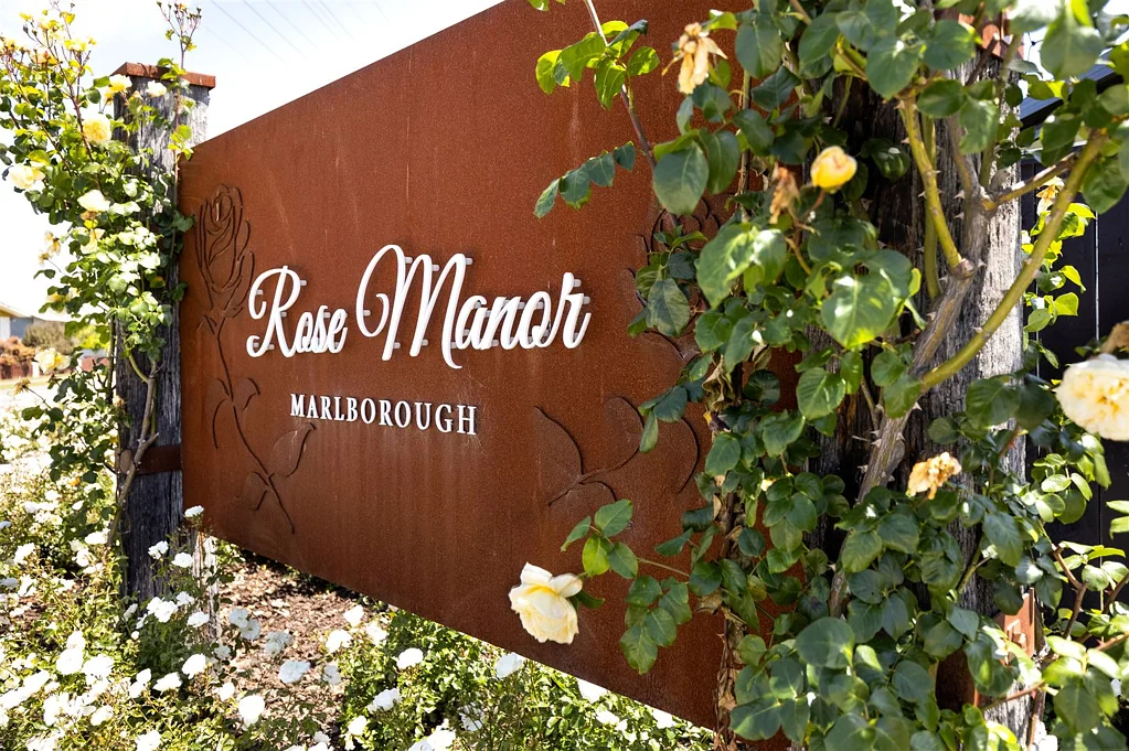 Springlands  Rose Manor - A Neighbourhood To Love