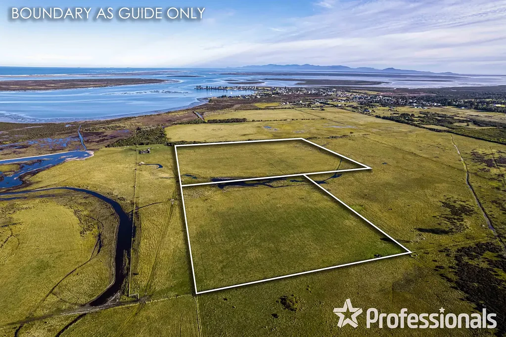 Port Albert COASTAL FRONTAGE ACREAGE LAND IN PORT ALBERT 
VIEWS  TO WILSON PROMONTORY/PORT ALBERT AND BASS STRAIT

CHOOSE YOUR LAND SIZE - 5 OPTIONS