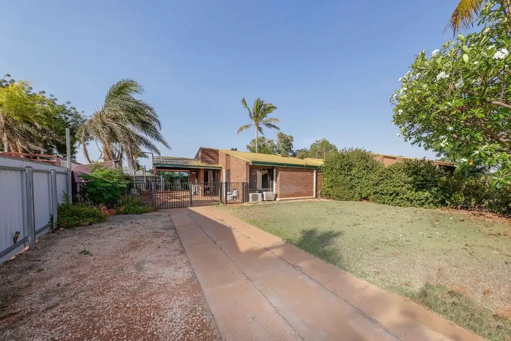 1/5 Corbett Place, Millars Well, WA 6714