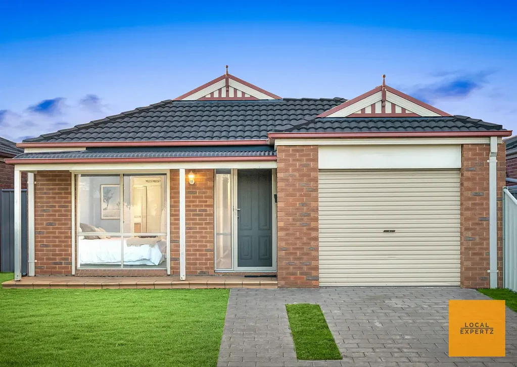 36 Grampians Way, Caroline Springs, VIC 3023
