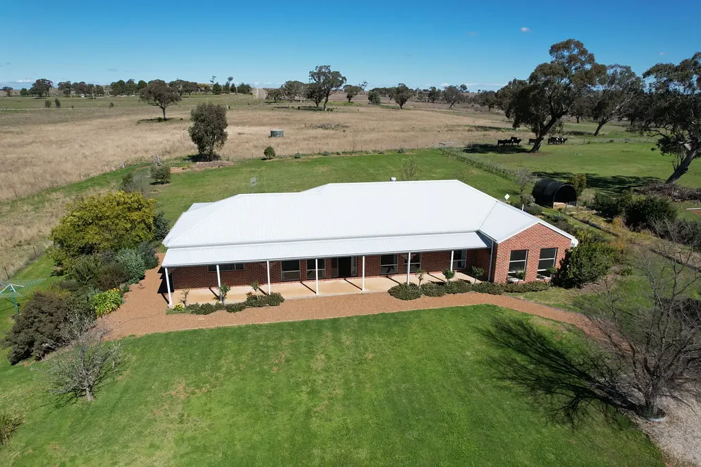 Merriwa 5房  Magnificent Equine Property!