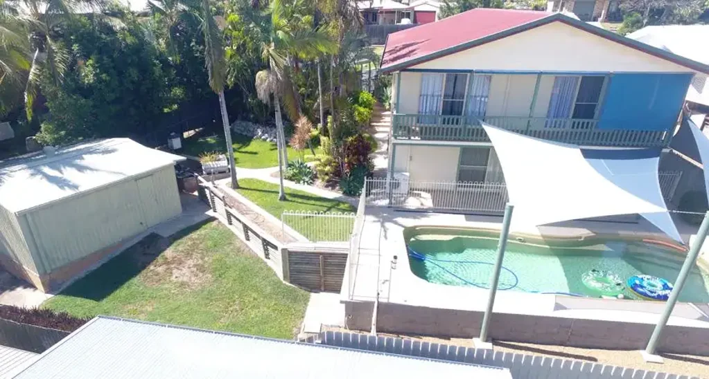 6 Lomandra St, Boyne Island, QLD 4680