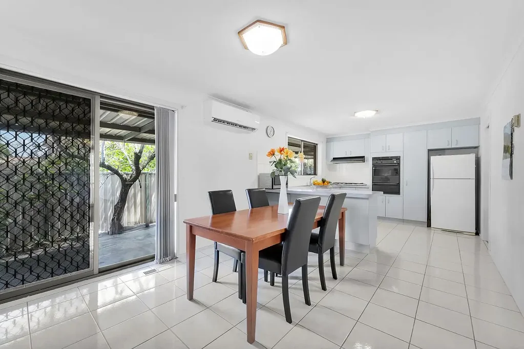 Springvale 3બેડરૂમ The Brief: Contemporary Living with Exceptional Springvale Access