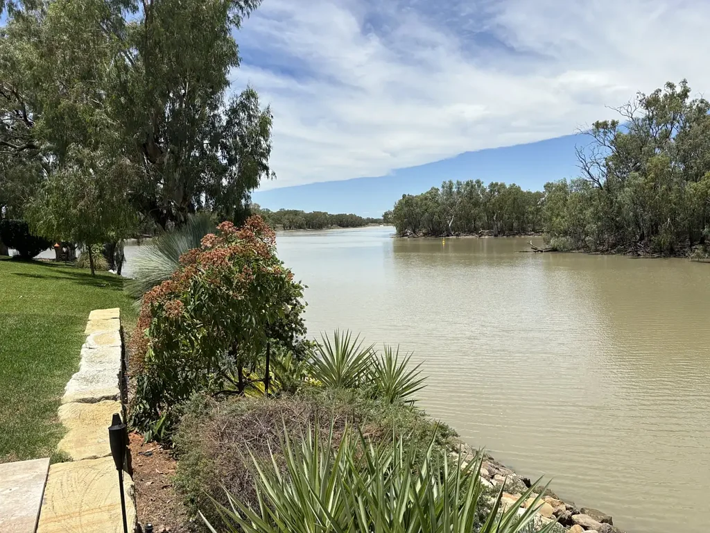 Goondiwindi 4 Slaapkamer Spectacular Water Frontage Lifestyle