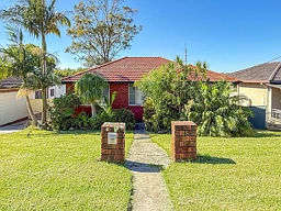 15 Beveles Avenue, Unanderra