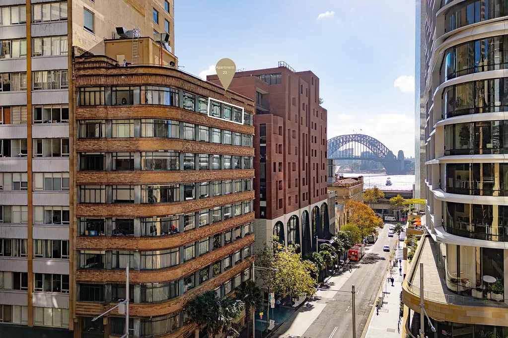 Sydney 1房 悉尼海港瑰宝 历史建筑魅力 精修开放式设计 58平米全明格局 顶层尊贵视野 Prestigious Circular Quay Setting with Zoned Residential & Commercial