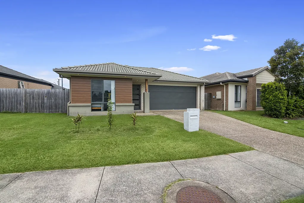 Coomera 4房  Invest in Lifestyle, Location & Long-Term Growth