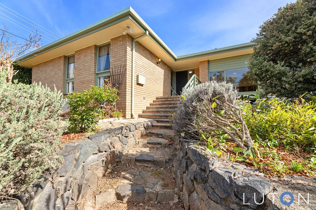 53 Williamson Street, Holder, ACT 2611