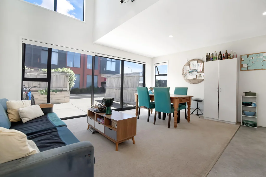 Mount Maunganui 3房  Possibly Bayfair's Most Affordable 3-BR Townhouse