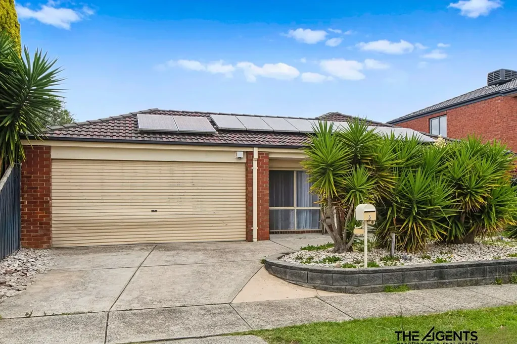 Private Rooms Available | Bills Included | Springhill Estate, Cranbourne