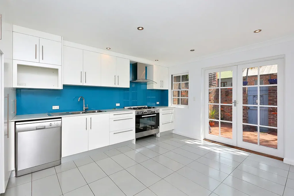 Light Filled Two Bedroom Terrace