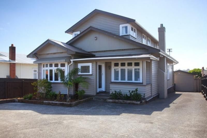 83 Point Chevalier Road, Point Chevalier, Auckland, 5 chambres, 3 salles de bain