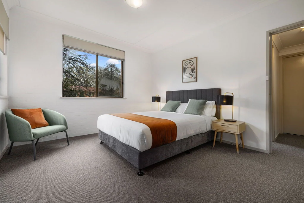 Large 2 Beds Apartment in Griffith ACT