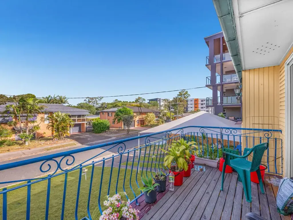 Macgregor 3 Bedroom INVESTORS OR DEVELOPERS THIS ONE'S FOR YOU - BUILD UP TO 5 LEVELS