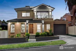 220A Outlook Drive, Dandenong North