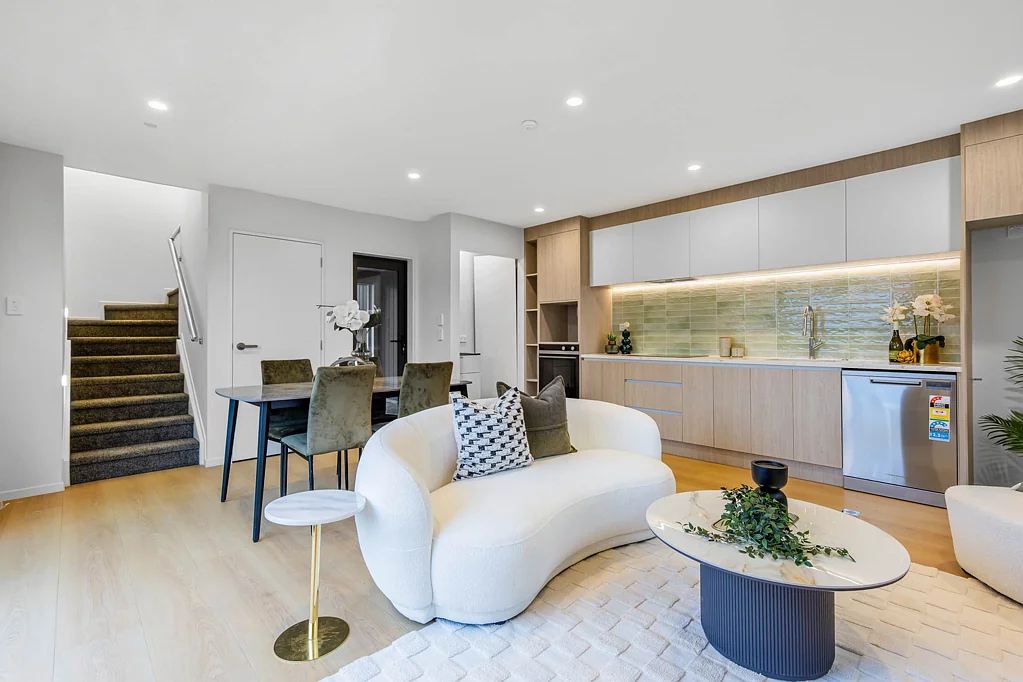 Massey 3બેડરૂમ Brand-New Freehold Homes in Massey