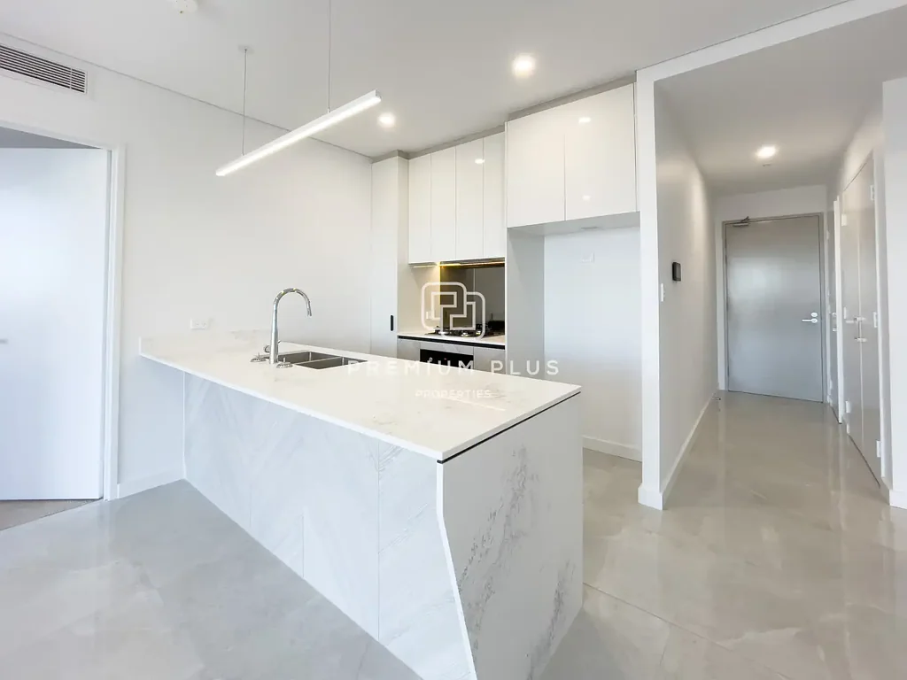 Luxurious Apartment with Resort-Style Amenities