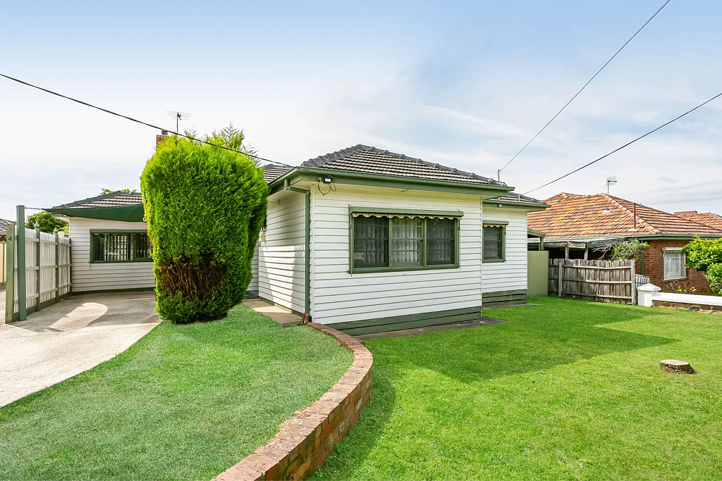 4 McColl Street, Reservoir, VIC 3073