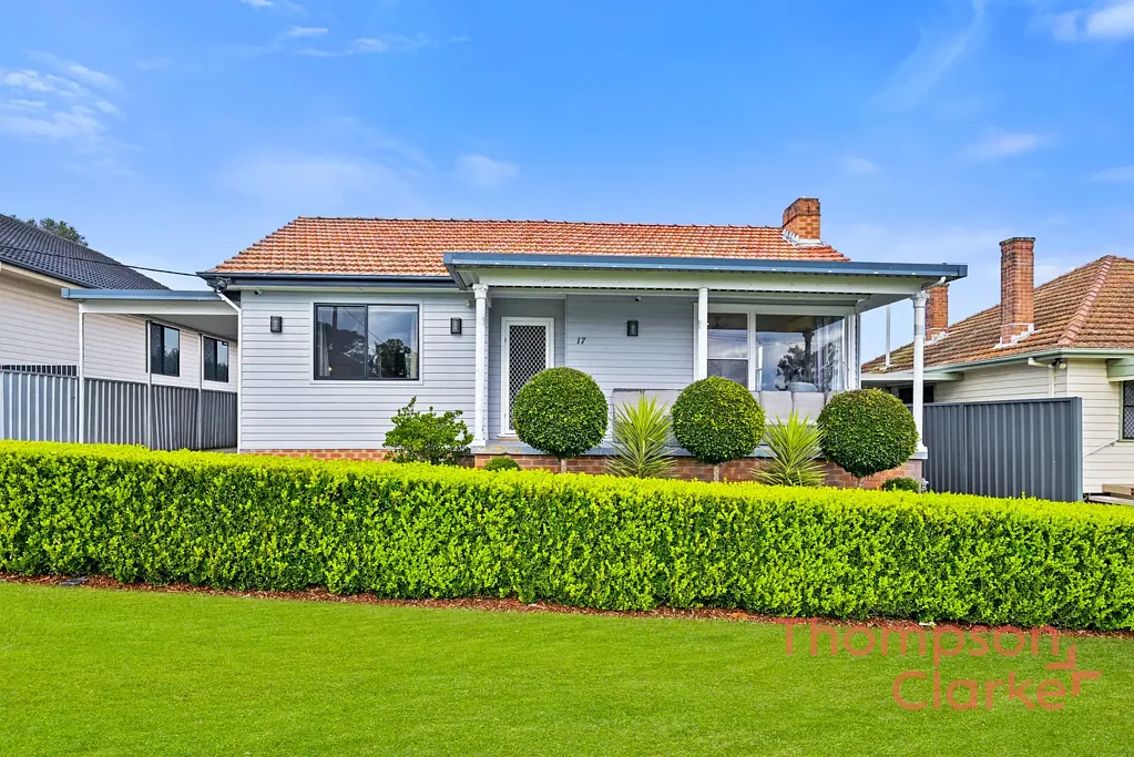 East Maitland 3Phòng ngủ Elevated East Maitland Home with Views, Space & Outstanding Potential