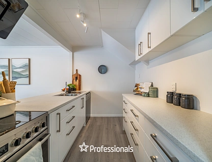 8b Wai-iti Crescent, Woburn, Lower Hutt, 4房, 1浴, 排房