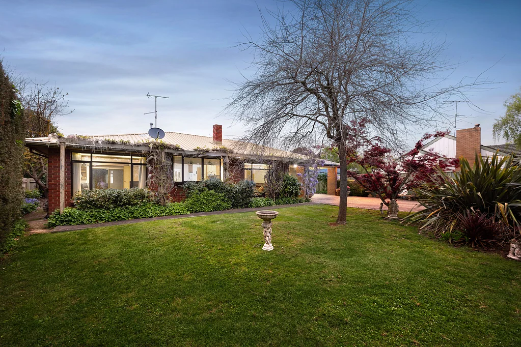 65 Dunsford Street, Lancefield, VIC 3435