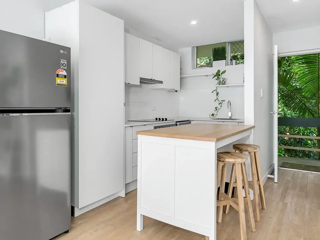 2/71 Durham Street, St Lucia, QLD 4067