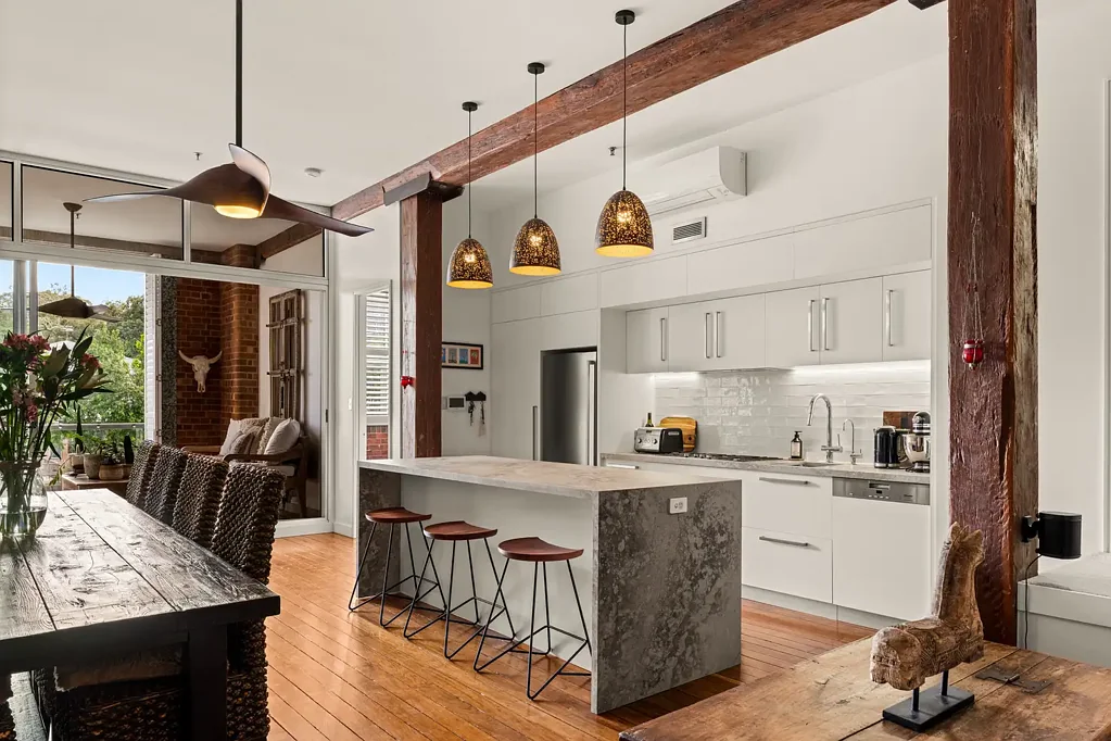Teneriffe 2Kwarto (A VERSATILE RESIDENCE IN THE DAKOTA WOOLSTORE)