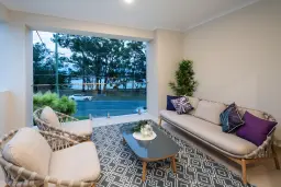 2/55 Paradise Parade, Paradise Point