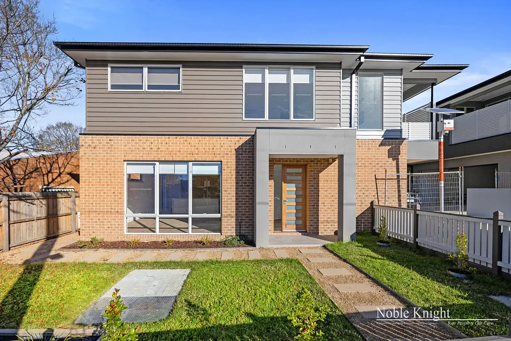 Brand New, Spacious & Stylish – 3 Bed, 2 Bath, 2 Living Areas