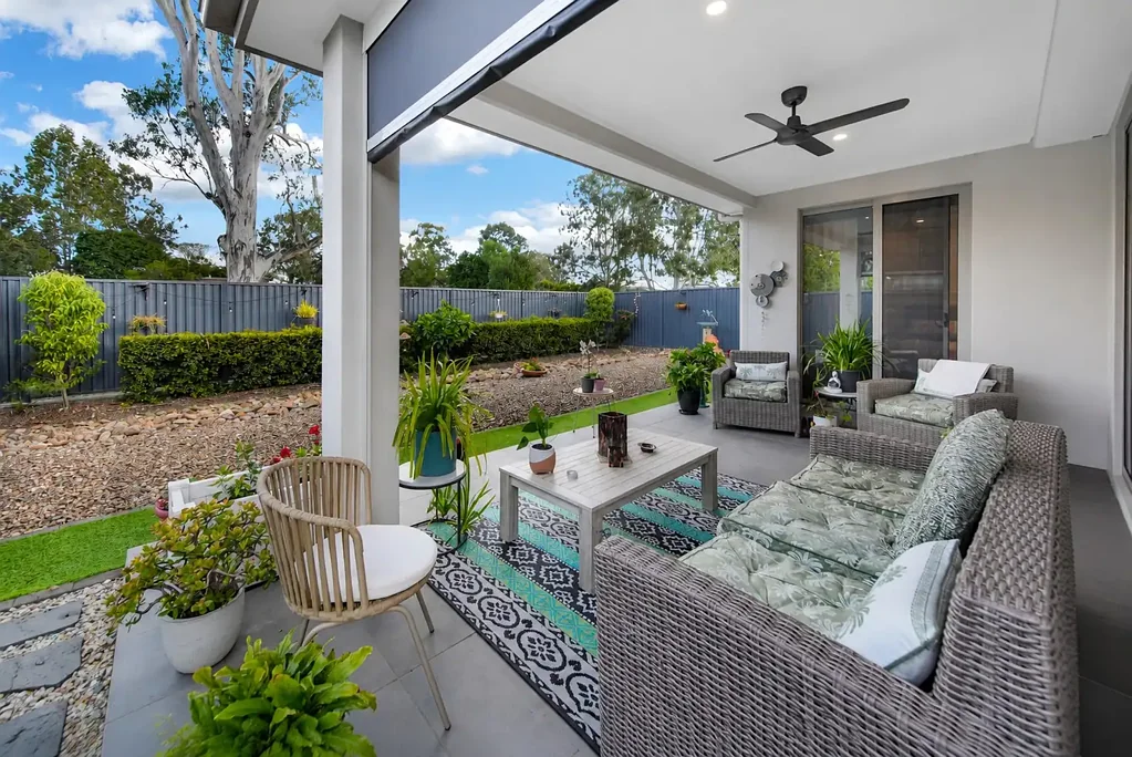 Logan Village 2ห้องนอน Relax, Unwind & Enjoy the Outlook