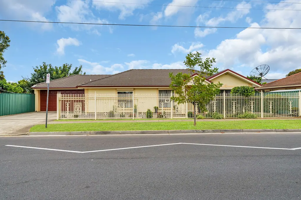 8E Dudley Street, Mansfield Park, SA 5012