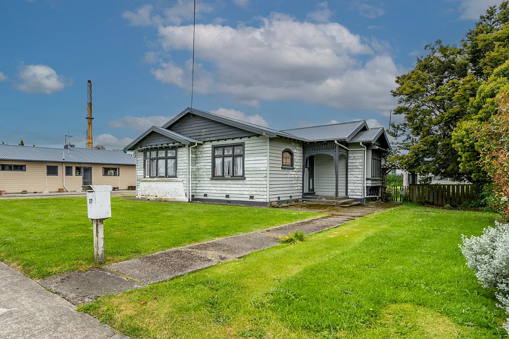 27 Ferry Road, Edendale, Southland