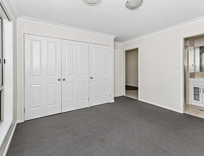 116 Mima Street, Glenfield Park, NSW 2650, 3 침실, 2 욕실, House