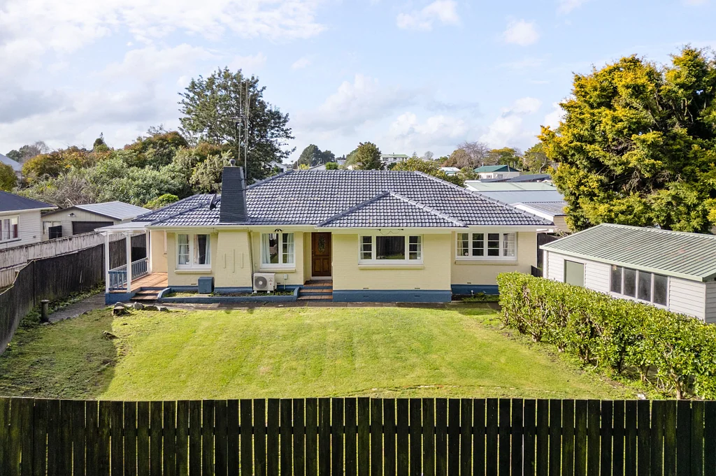 10 Tui Avenue, Forest Lake, Hamilton, Waikato