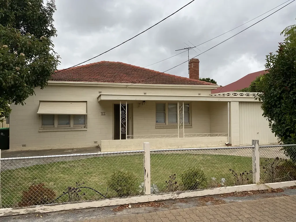 Ideal Family Home in Handy Location