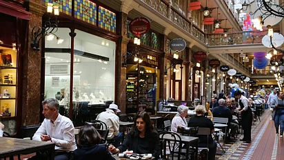 警钟敲响！澳洲家庭支出创近两年新高，专家：明年或将加息！