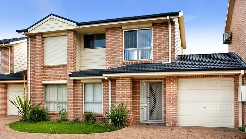 34 STAVE PL, KELLYVILLE RIDGE NSW 2155, 0 Kuwarto, 0 Banyo, Townhouse